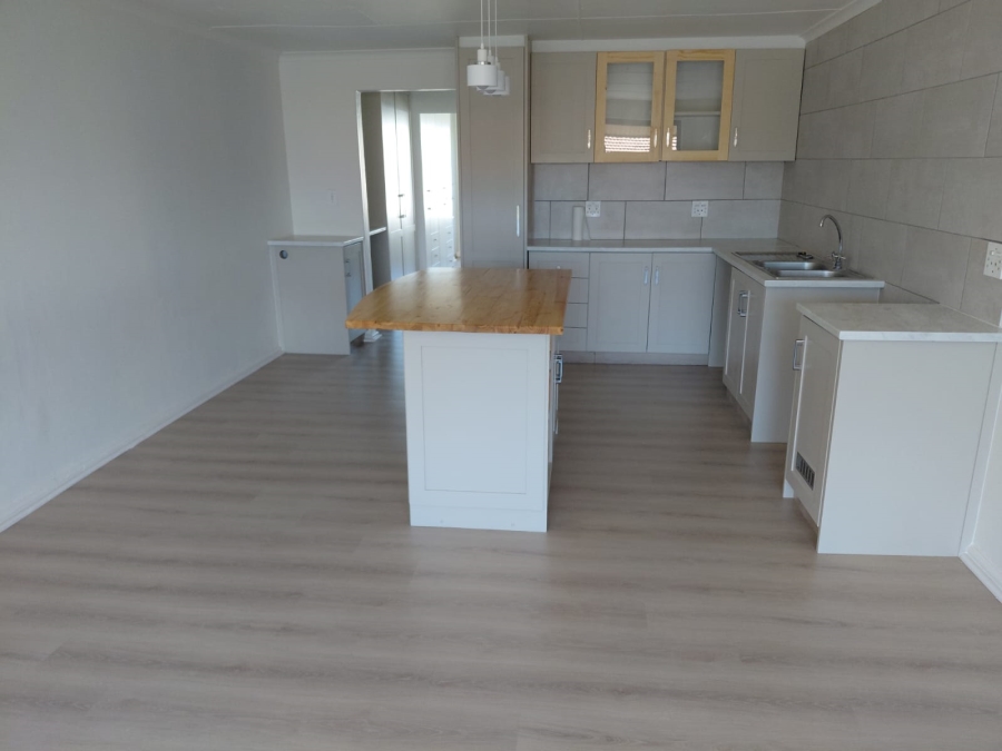 To Let 1 Bedroom Property for Rent in Strand North Western Cape